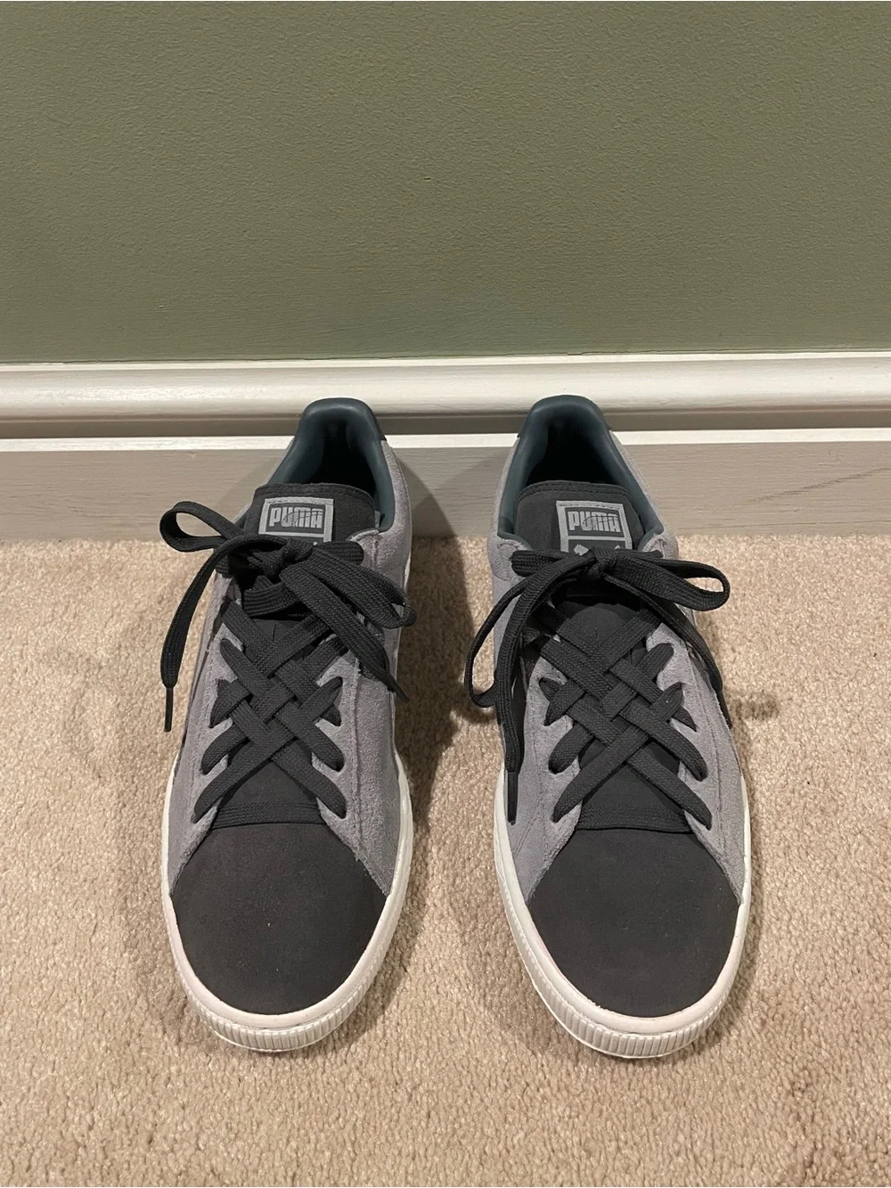 Puma Men’s Suede Classic Low-Top Sneakers - Brand New - Gray two tone